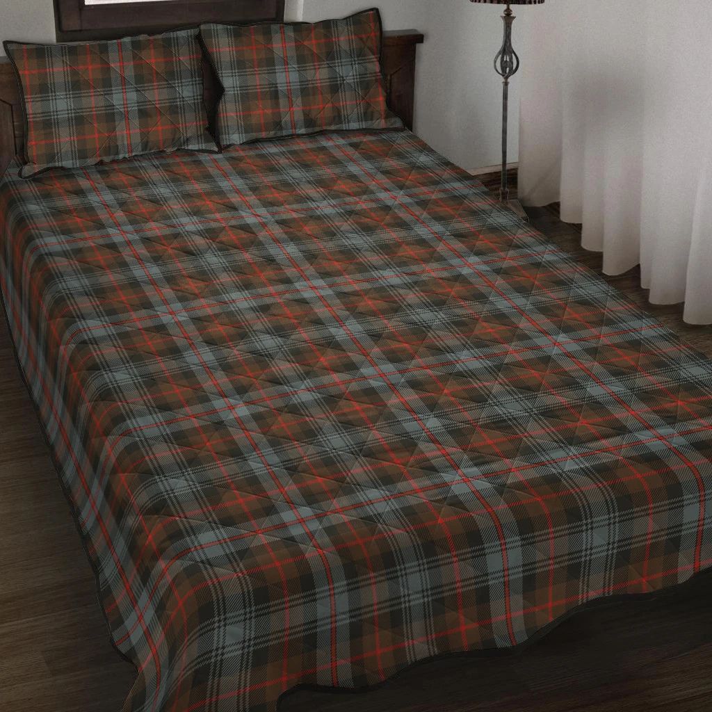 Murray of Atholl Weathered Tartan Crest Bedding Set - Golden Thistle Style