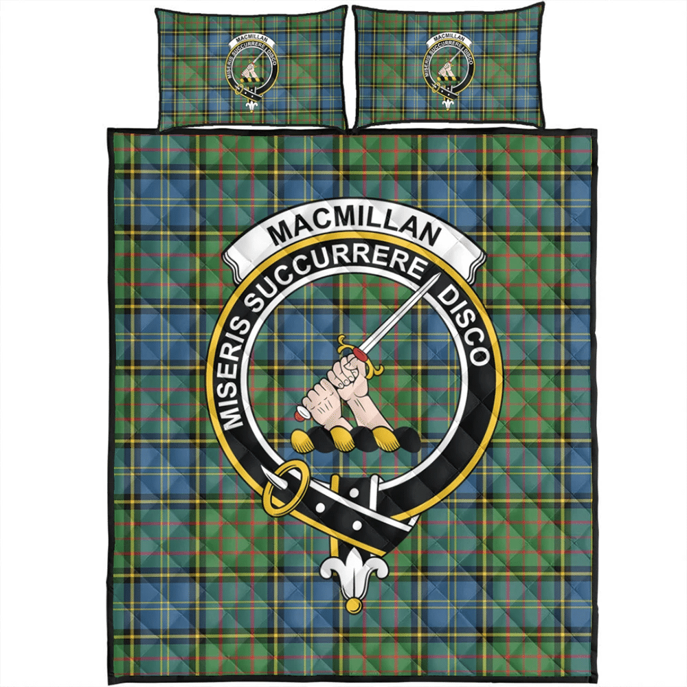 McIntyre Hunting Ancient Tartan Crest Tablecloth