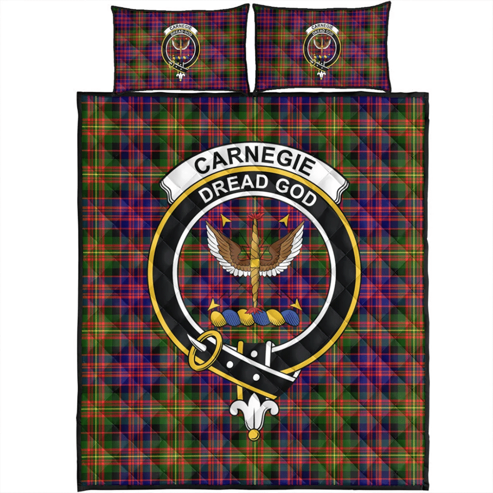 Ramsay Modern Tartan Crest Premium Quilt - Gold Thistle Style main image 0