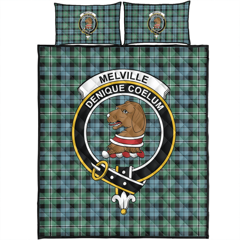 Houston Tartan Crest Quilt main image 1