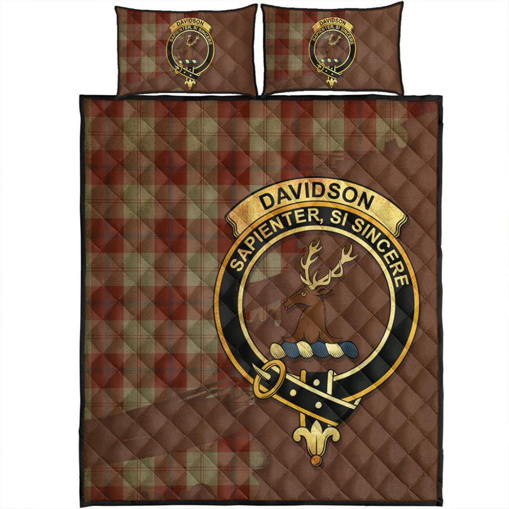 Davidson Dress Dancers Tartan Crest House Flag