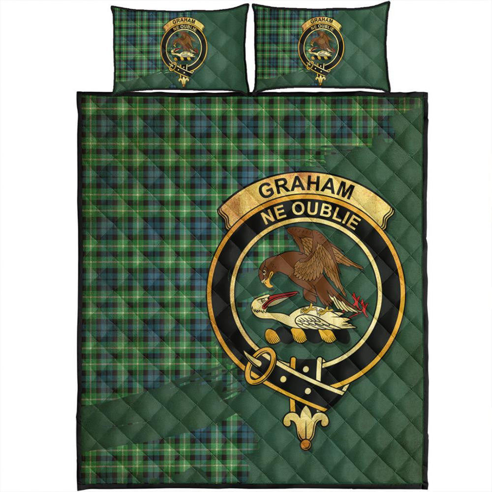Urquhart Broad Red Ancient Tartan Crest Premium Quilt - Gold Thistle Style