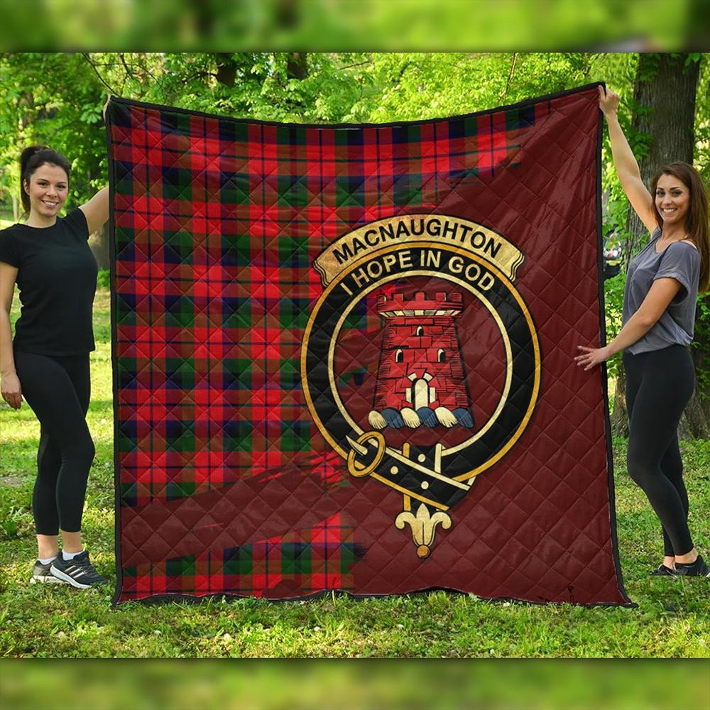 Newlands of Lauriston Tartan Classic Crest Premium Quilt