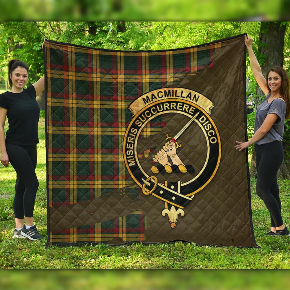 MacMillan Old Ancient Tartan Crest Blanket Wave Style