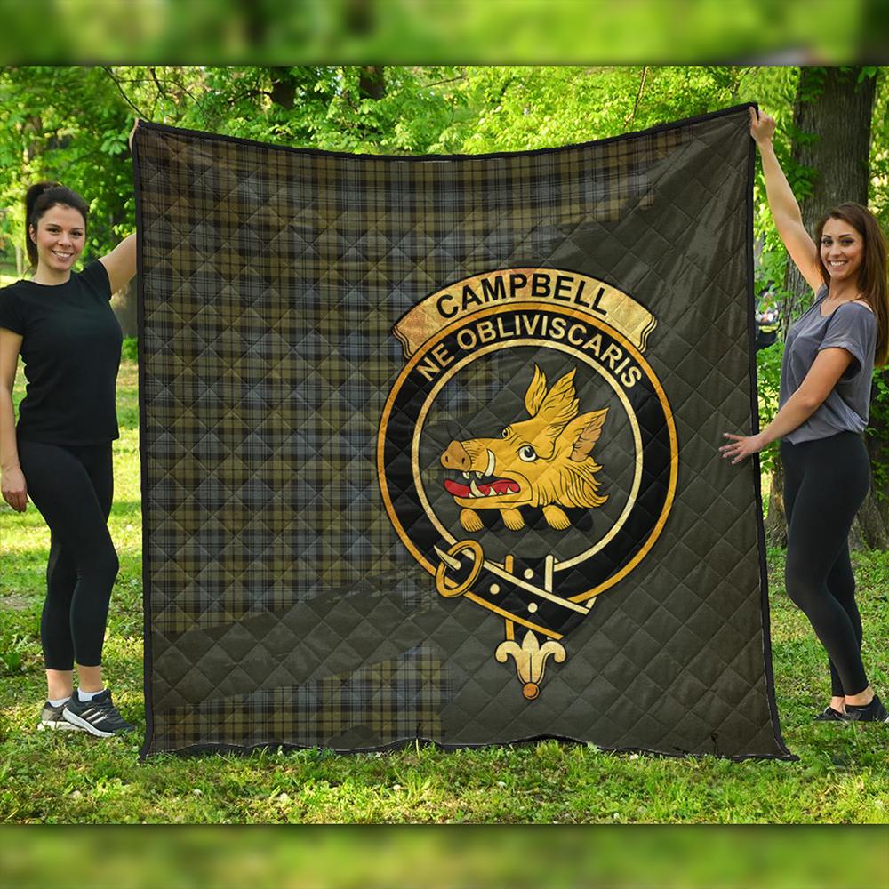Geddes Tartan Crest Premium Quilt - Celtic Thistle Style