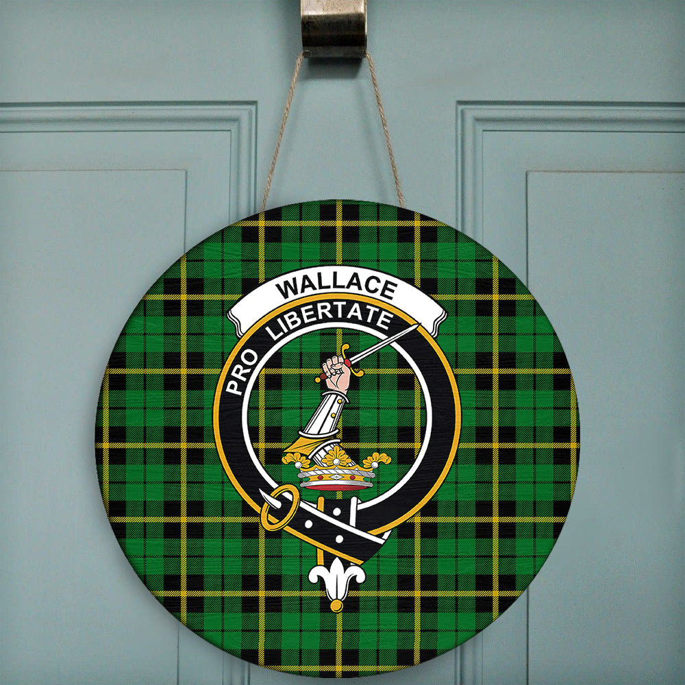 Wallace Hunting Ancient Tartan Classic Crest House Flag main image 0