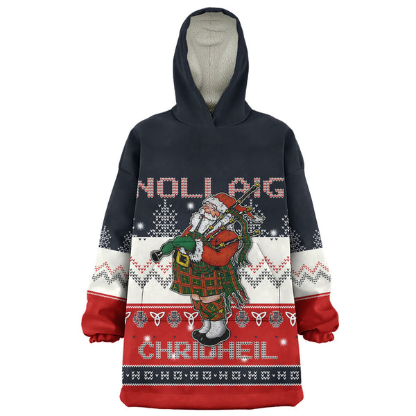 Scotland Snug Hoodie Santa Highland Stroll with Bagpipes and Cheer
