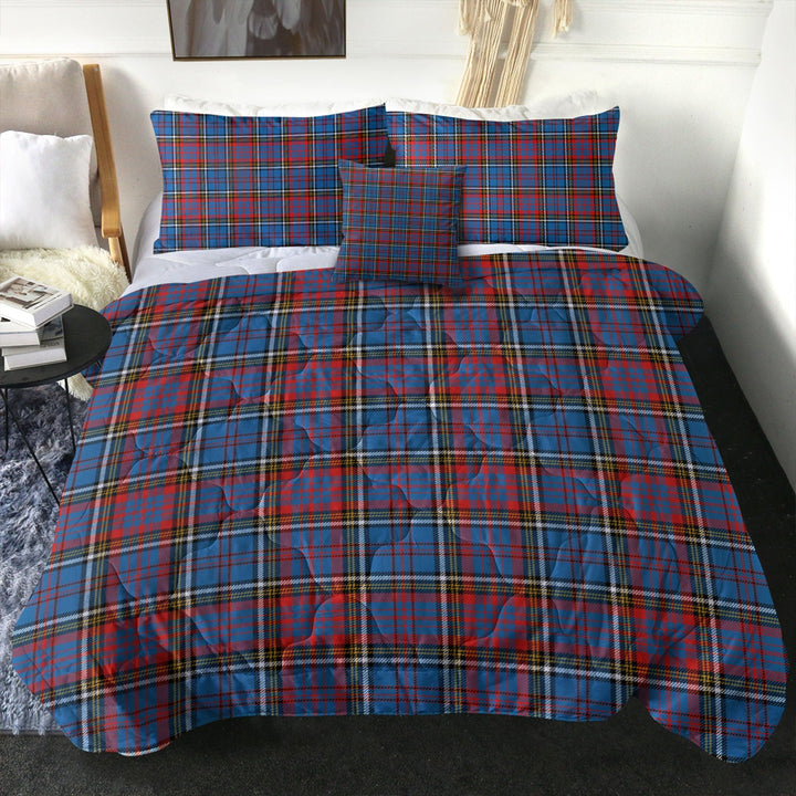 Anderson Red Clan Badge Tartan Comforter