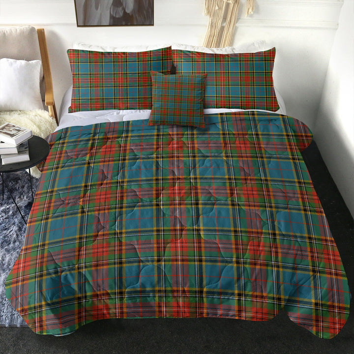Beaton Ancient Clan Badge Tartan Comforter