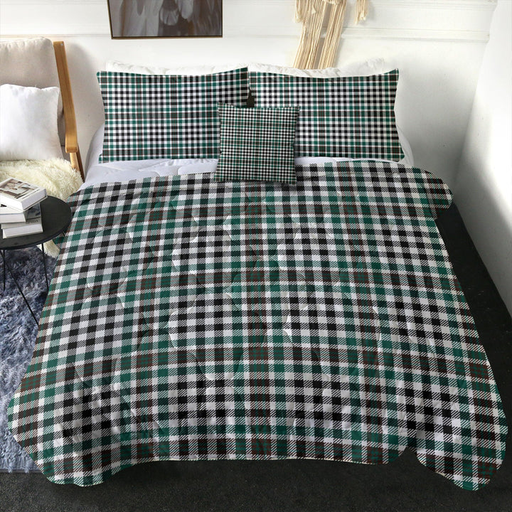 Burns Heritage Check Modern Tartan Comforter