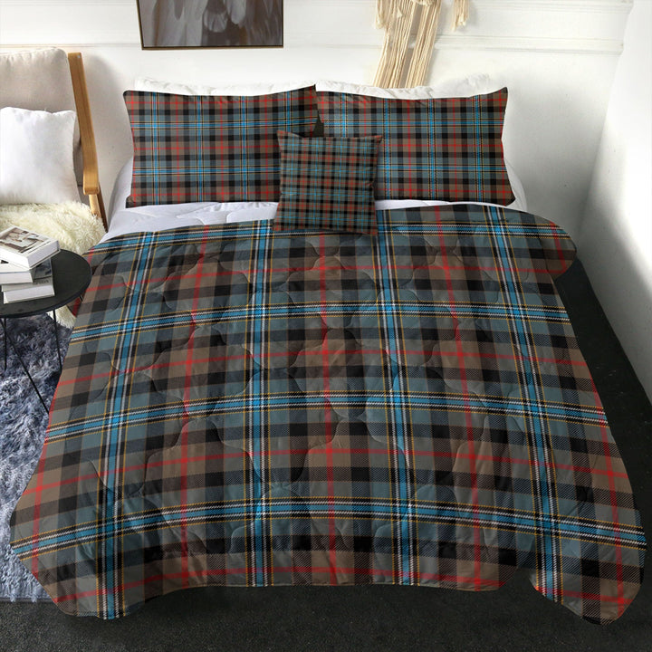 Campbell Hunting Modern Tartan Comforter