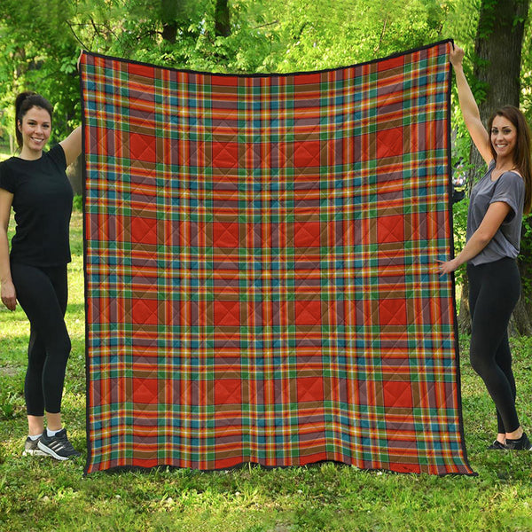 Chattan Ancient Clan Badge Tartan Premium Quilt