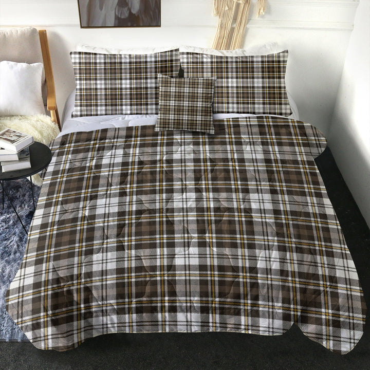 Dalgliesh Dress Weathered Tartan Comforter