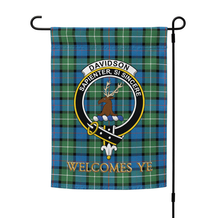 Davidson Ancient Clan Badge Tartan Garden Flag