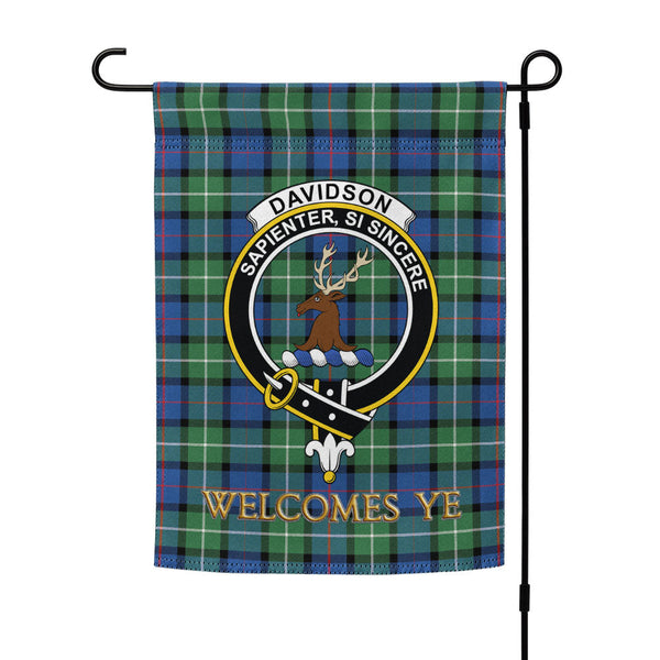 Davidson Modern Clan Badge Tartan Garden Flag