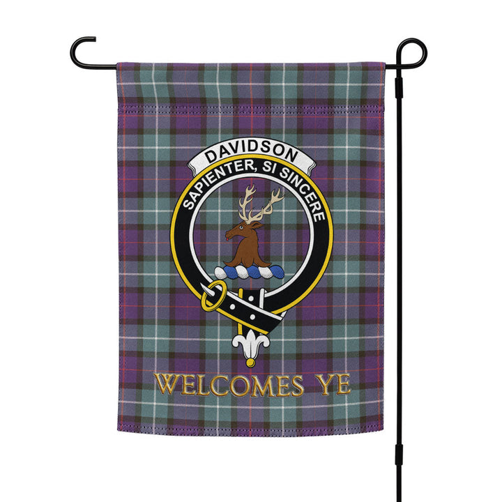 Davidson Weathered Clan Badge Tartan Garden Flag