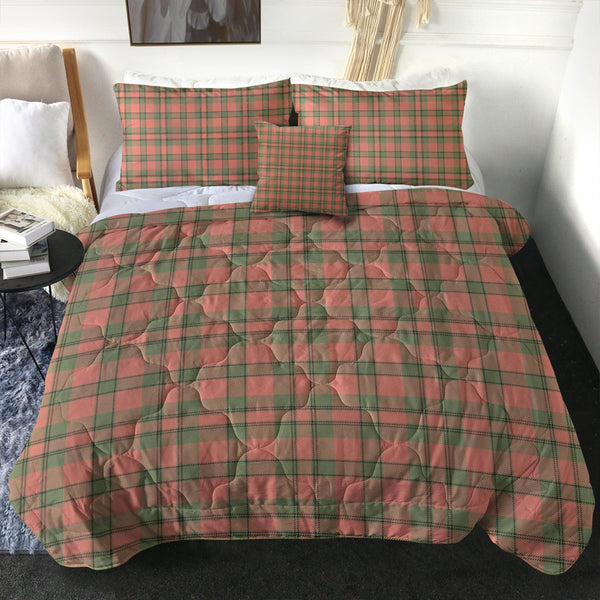 Donachie of Brockloch Hunting Weathered Clan Badge Tartan Comforter