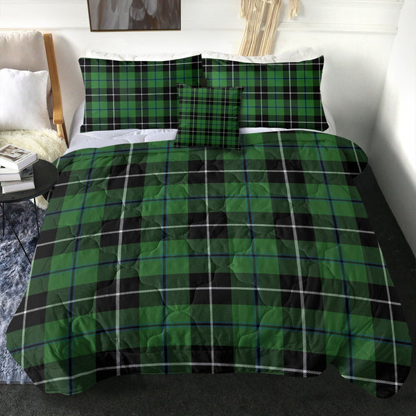 Douglas Ancient Clan Badge Tartan Comforter