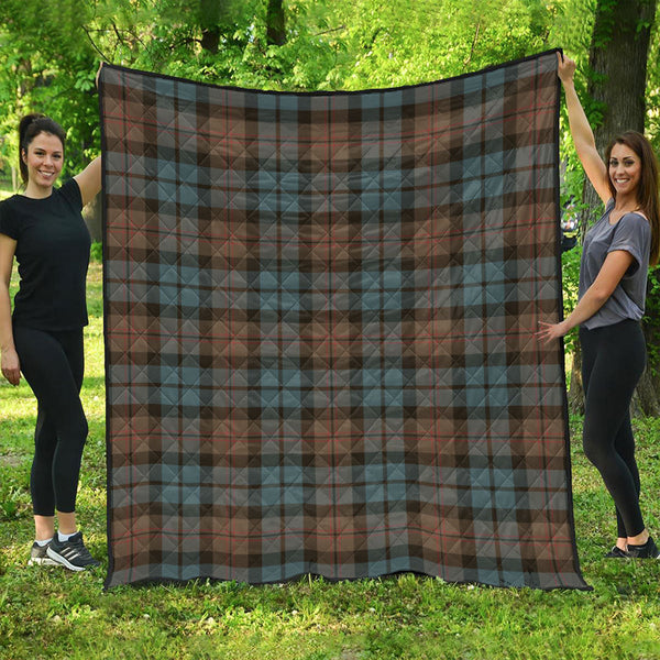 Dundas Weathered Clan Badge Tartan Premium Quilt