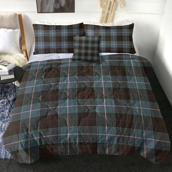 Dunlop Weathered Clan Badge Tartan Comforter