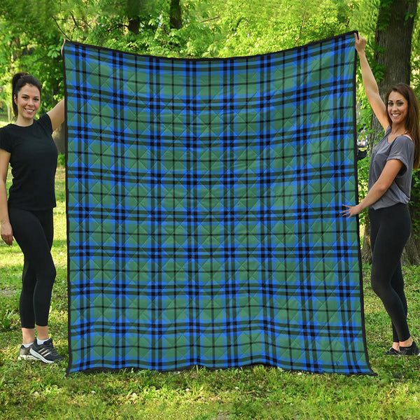 Falconer Clan Badge Tartan Premium Quilt