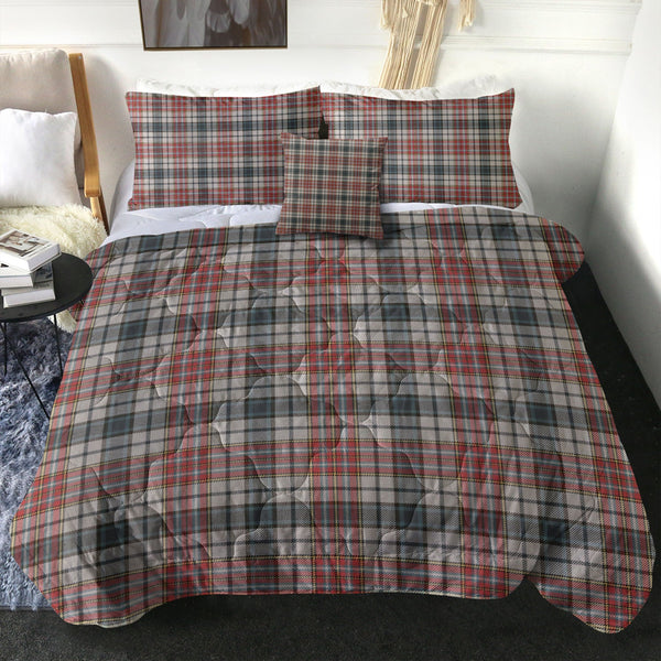 Gayre Dress 2 Weathered Tartan Comforter