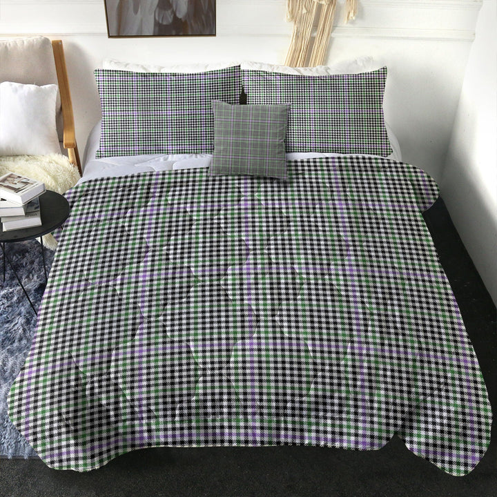 Halliday (Holliday) Ancient Clan Badge Tartan Comforter