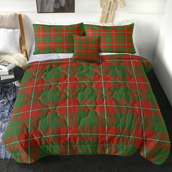 Hay Ancient Clan Badge Tartan Comforter