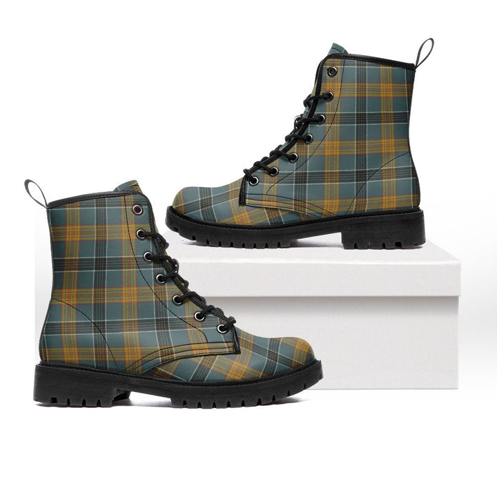 Laing (Lang) Weathered Clan Badge Tartan Leather Boots