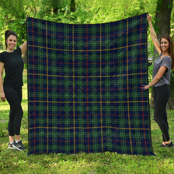 MacAinsh Modern Clan Badge Tartan Premium Quilt