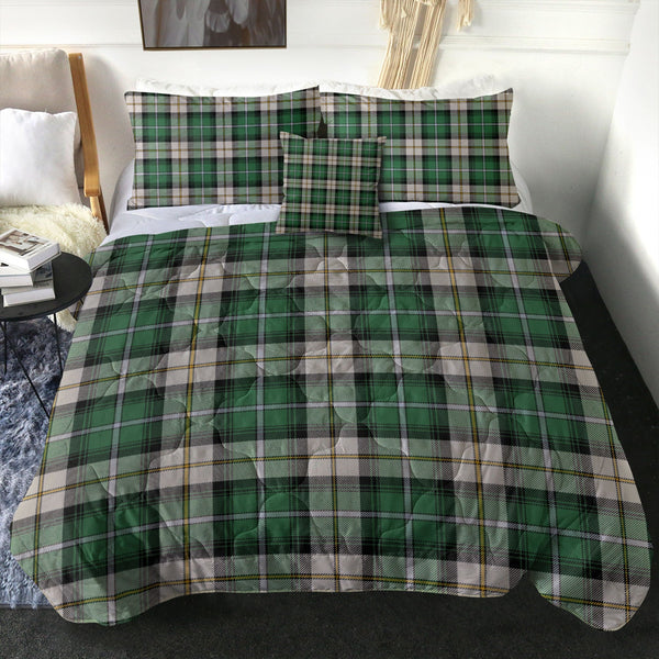 MacCandlish Green Arisaid Ancient Tartan Comforter