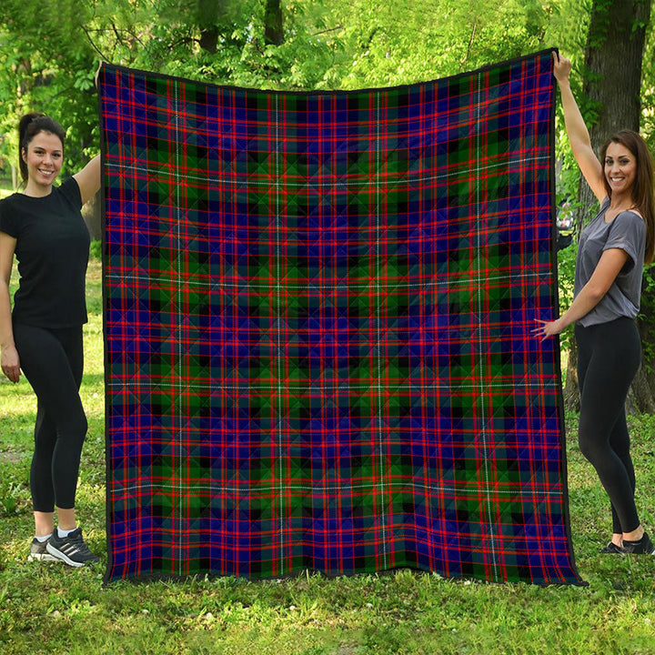 MacDonnell Clan Badge Tartan Premium Quilt