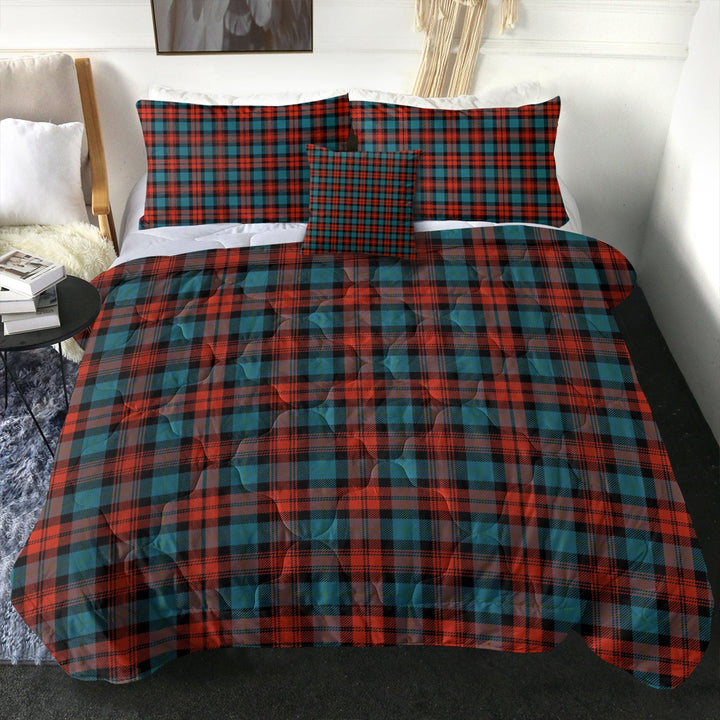 MacLachlan Ancient Clan Badge Tartan Comforter