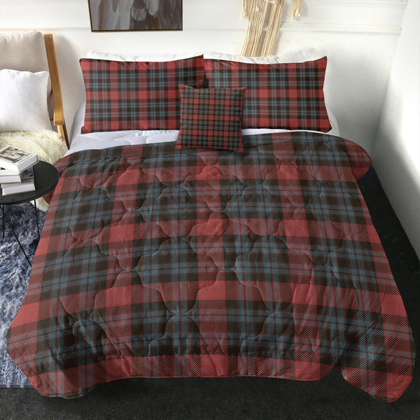 Murdoch Weathered Clan Badge Tartan Comforter