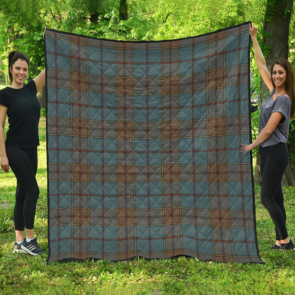 Strachan Weathered Clan Badge Tartan Premium Quilt