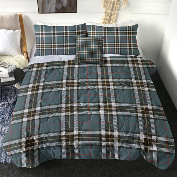 Thomson Blue (MacThomas Blue Thompson Dress) Weathered Clan Badge Tartan Comforter