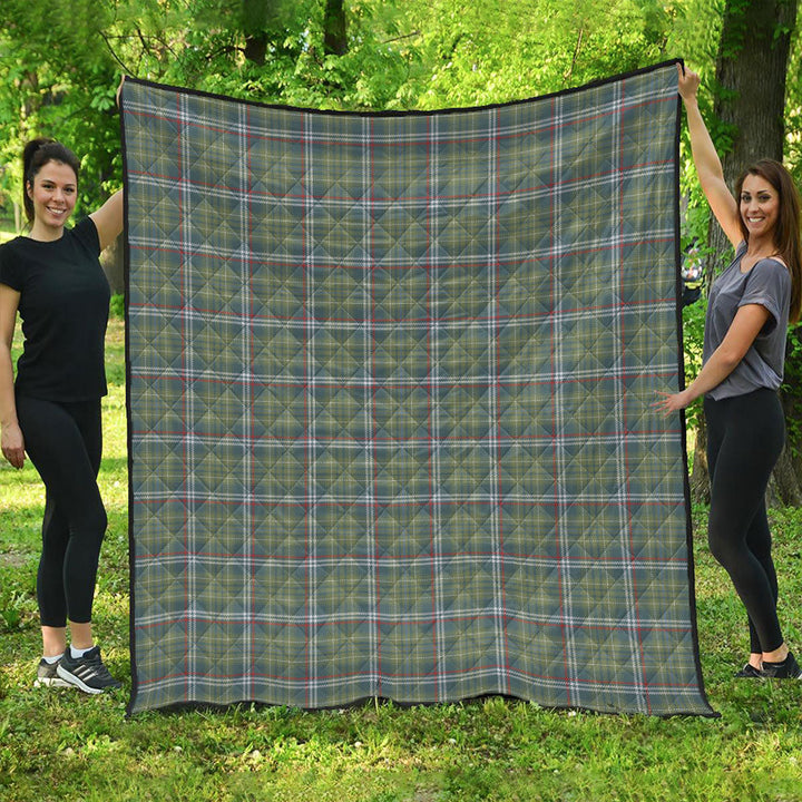 Toshach Weathered Clan Badge Tartan Premium Quilt