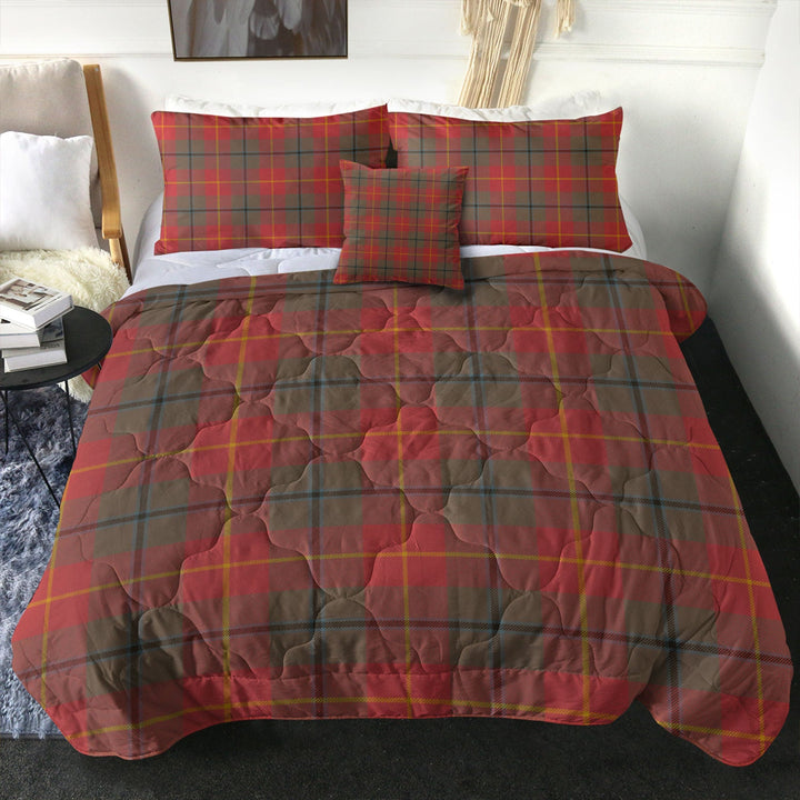 Turnbull Dress Weathered Clan Badge Tartan Comforter
