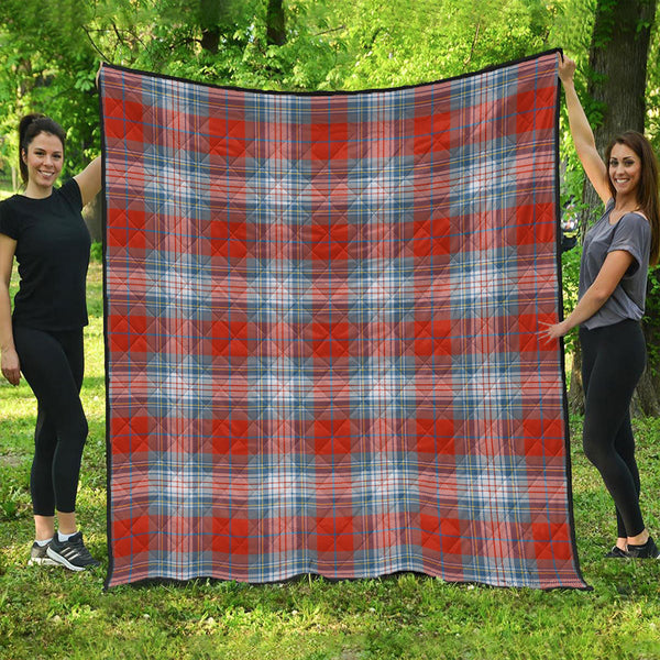 Warden Ancient Clan Badge Tartan Premium Quilt
