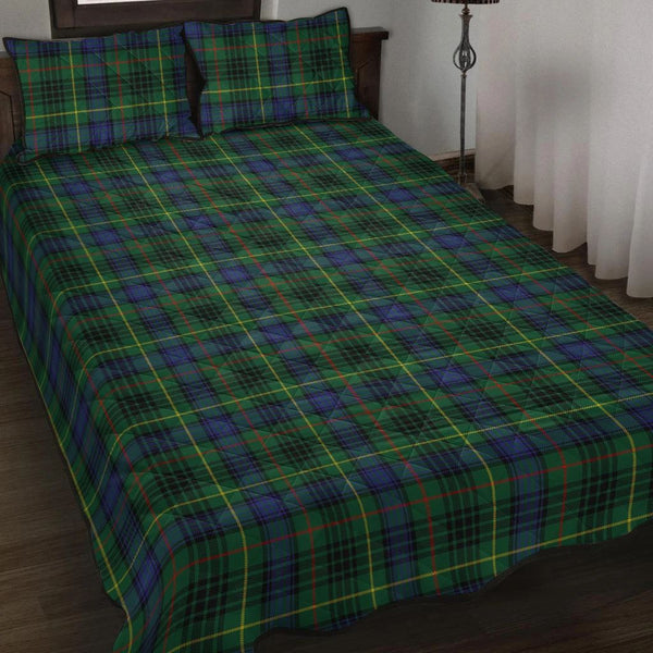 Stewart Hunting Modern Tartan Classic Quilt Bed Set
