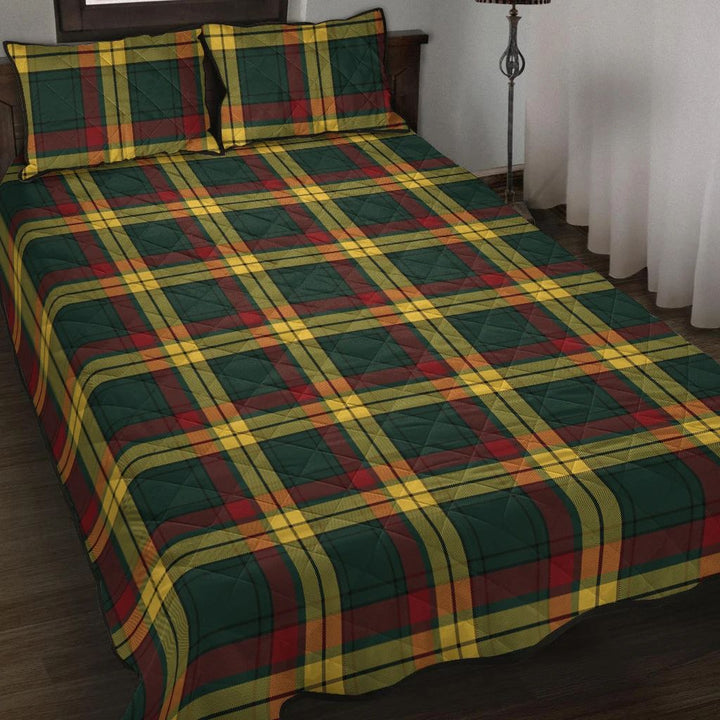 MacMillan Old Modern Tartan Classic Quilt Bed Set