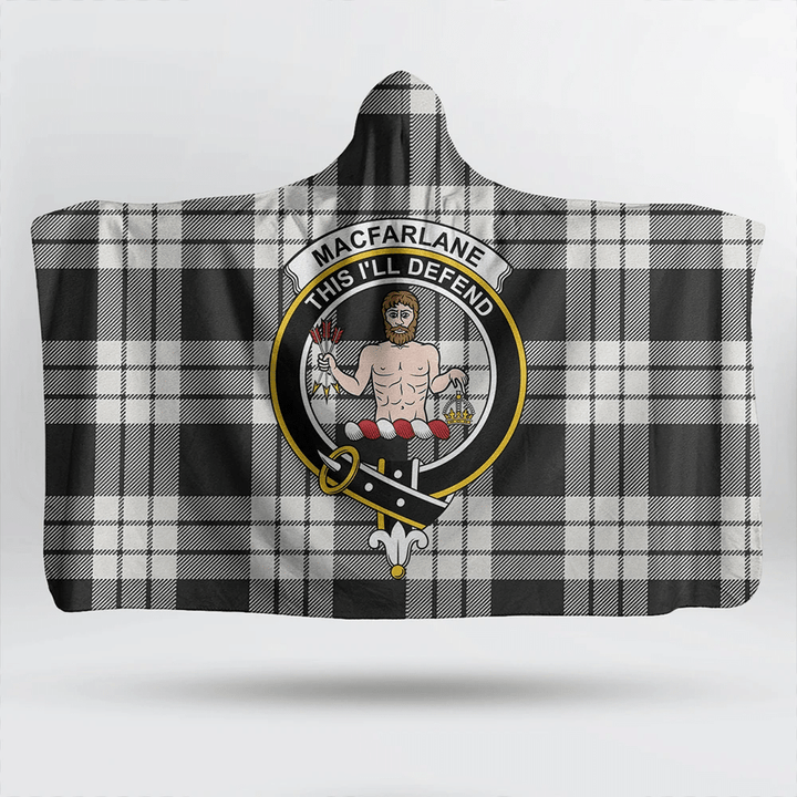 Robertson Hunting Modern Tartan Classic Crest Hooded Blanket