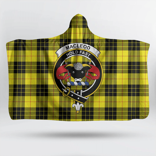 Tweedside District Tartan Classic Crest Hooded Blanket