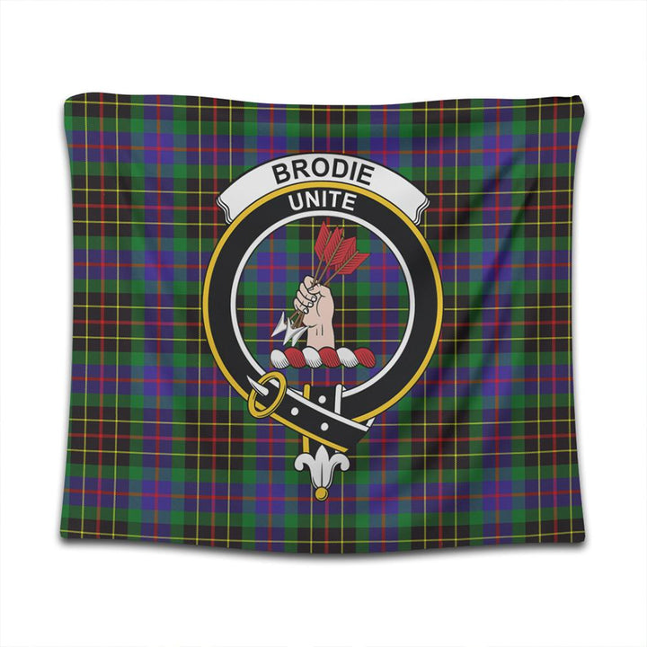 Brodie Hunting Modern Tartan Classic Crest Tapestry