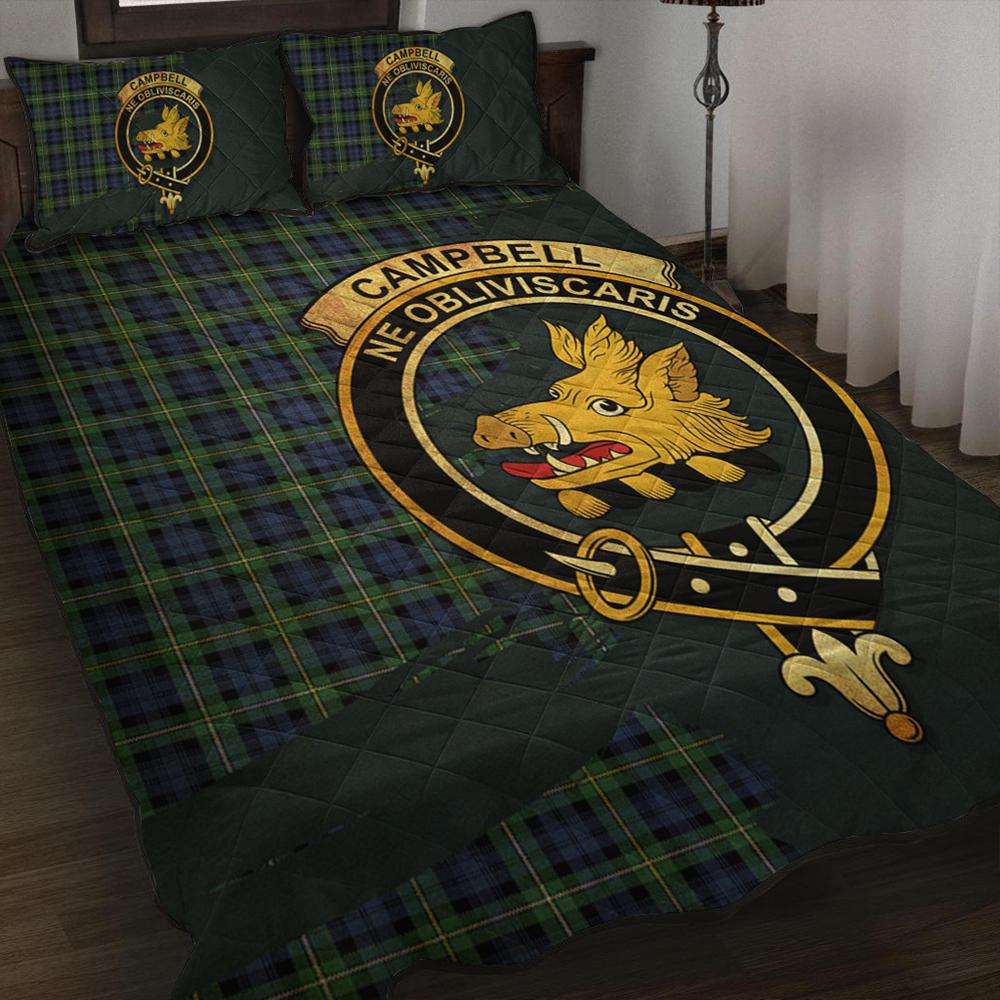 Belshes Tartan Crest Premium Quilt - Celtic Thistle Style main image 1
