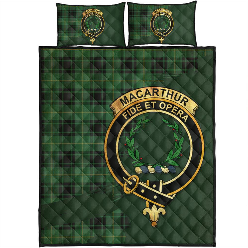 MacIver Tartan Crest Bedding Set - Luxury Style main image 0