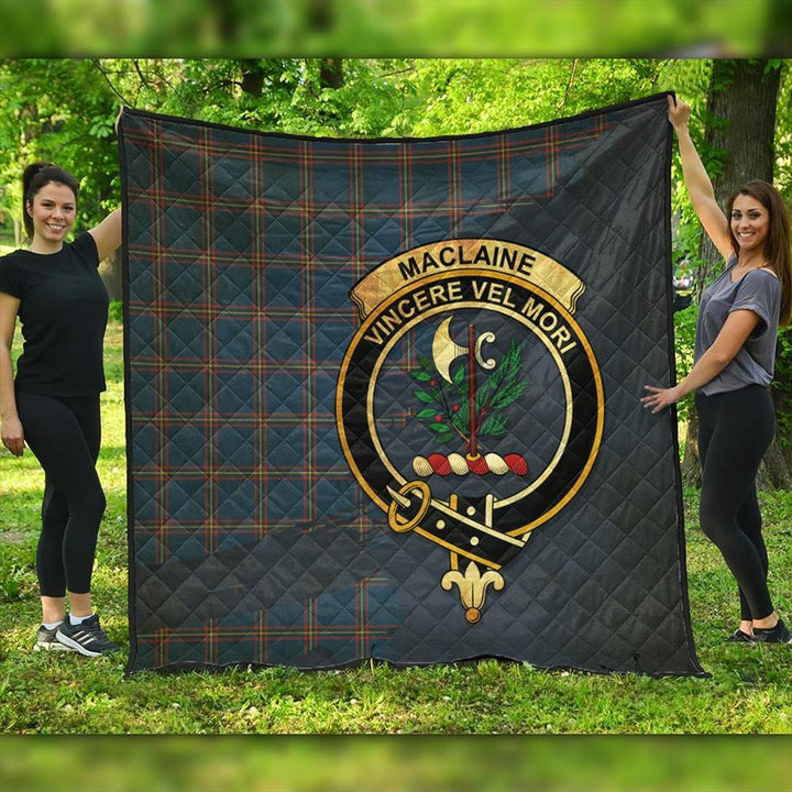 MacLaine of Loch Buie Tartan Crest Premium Quilt Oldest Style