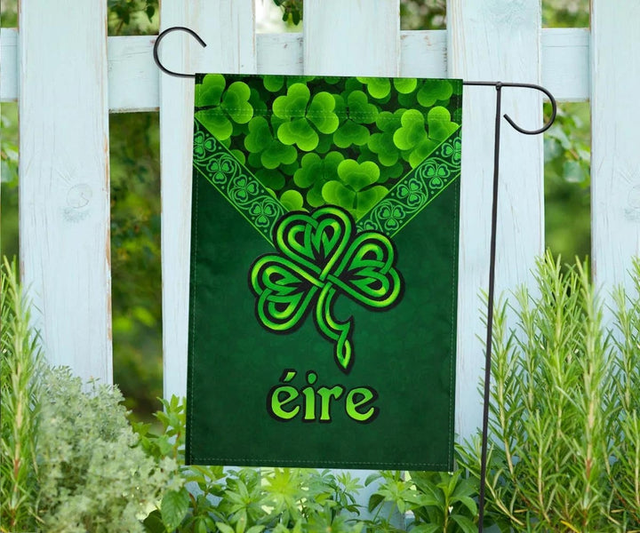 Ireland Celtic Flag - Irish Shamrock Triangle Style