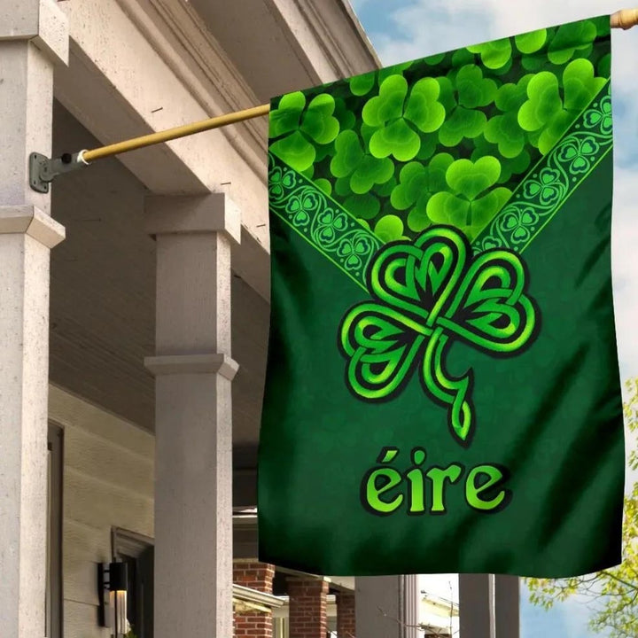 Ireland Celtic Flag - Irish Shamrock Triangle Style