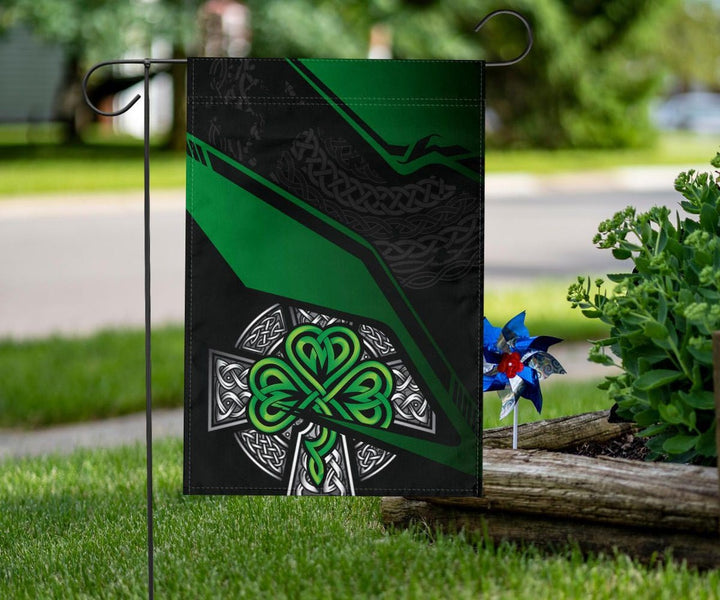 Ireland Celtic Flag - Celtic Cross & Shamrock